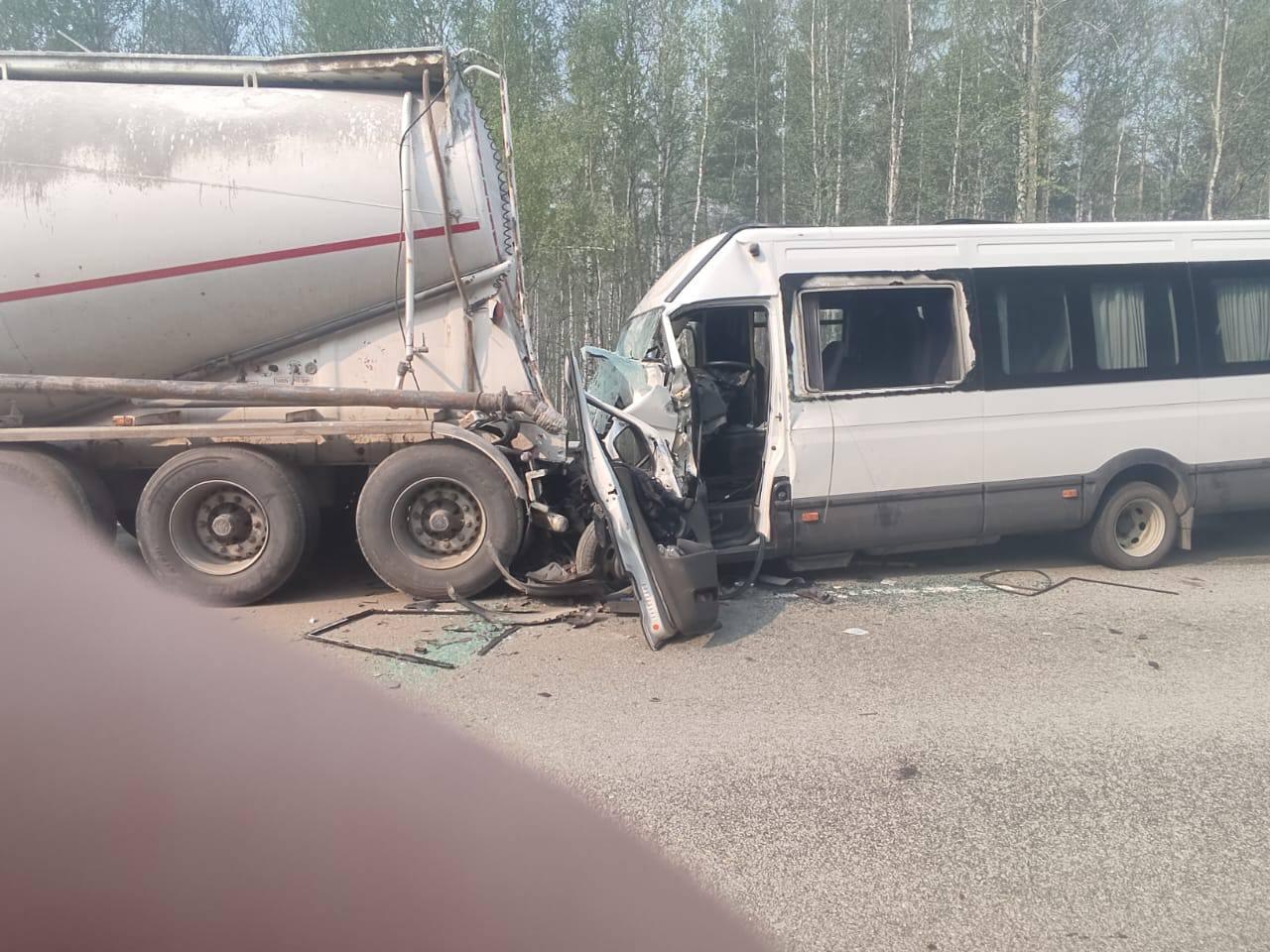 Перевозчик вступился за водителя, погибшего на задымленном Серовском тракте  - 22 мая 2023 - Е1.ру