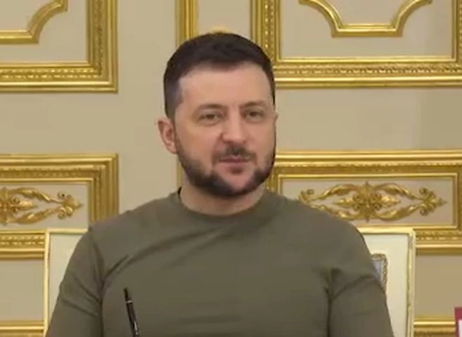 Зеленский сообщил, что Украина начала получать поставки вооружений еще в конце 2021 года | ya62.ru