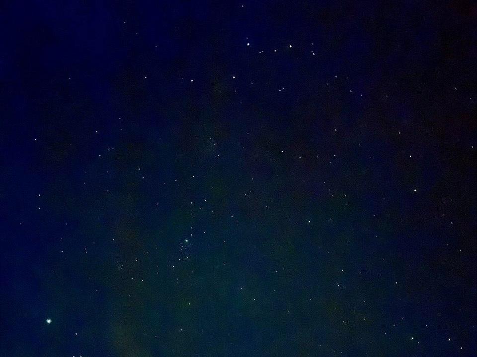 К Земле приблизилась необычная «зеленая» комета — ученый пермского Политеха рассказал, чем объект удивляет ученых