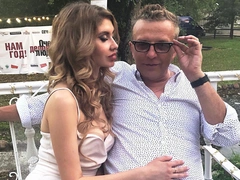 «Удар был сильный»: жена Романа Жукова попала в аварию