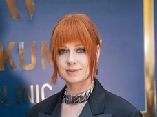 Савичева о муже: «После 20 лет совместной жизни люди становятся просто сожителями. Мы можем спорить по 3 часа»