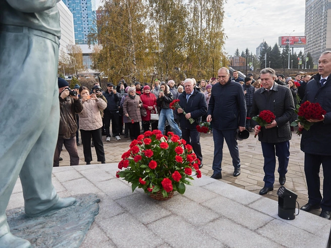 Торжественное открытие парка состоялось сразу после сессии областного Заксобрания. | Источник: Александр Ощепков / NGS.RU