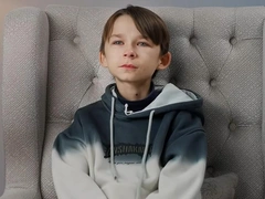 Как справляется со взрослой жизнью 20-летний Данила, который застрял в теле четвероклашки