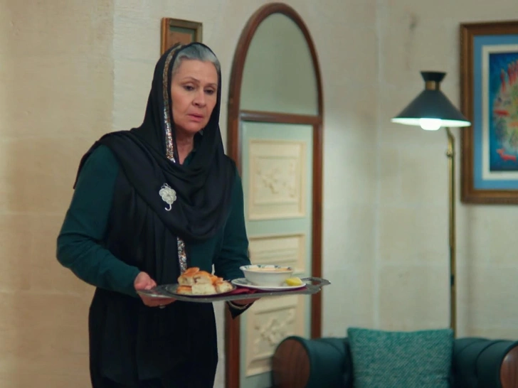 Источник: Кадр из сериала «Далекий город»