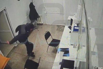 В Орске задержали напавшего на врача в больнице мужчину