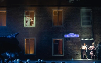 «Три поросёнка. Ой»: как превратить знакомую сказку в театральное приключение