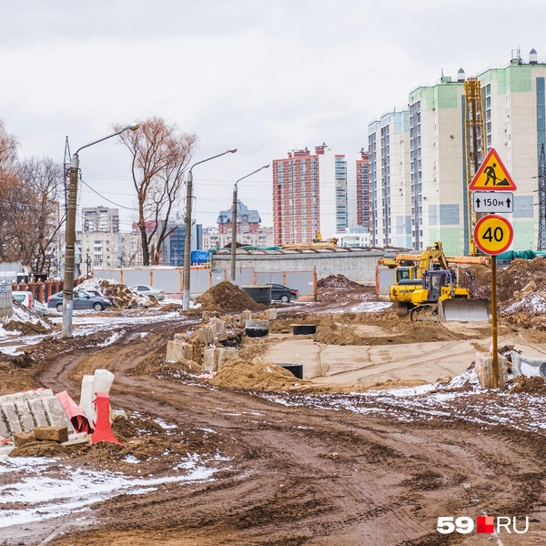 Очертание будущей дороги только-только начинает проявляться | Источник: Тимофей Калмаков / 59.RU