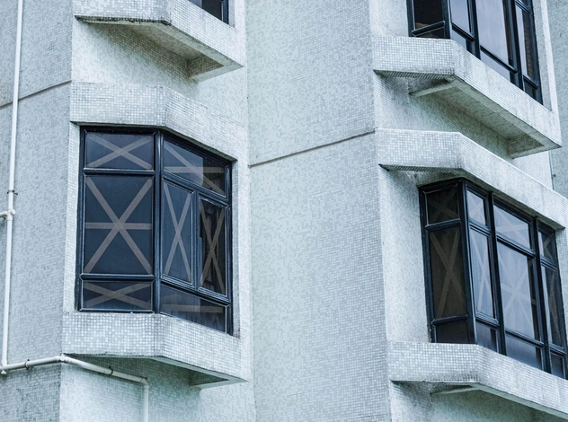 Супертайфун Рагаса уже ударил по Тайваню, теперь он надвигается на Китай, где объявлен максимальный уровень опасности