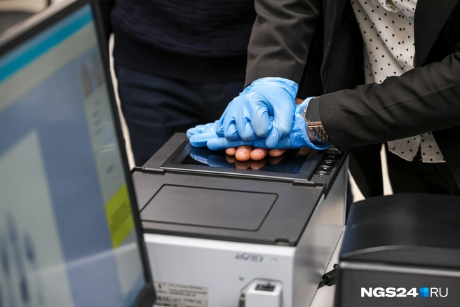 Сейчас граждане подают документы на продажу недвижимости в электронном виде, только если в ЕГРН есть специальная отметка | Источник: Мария Ленц / NGS24.RU