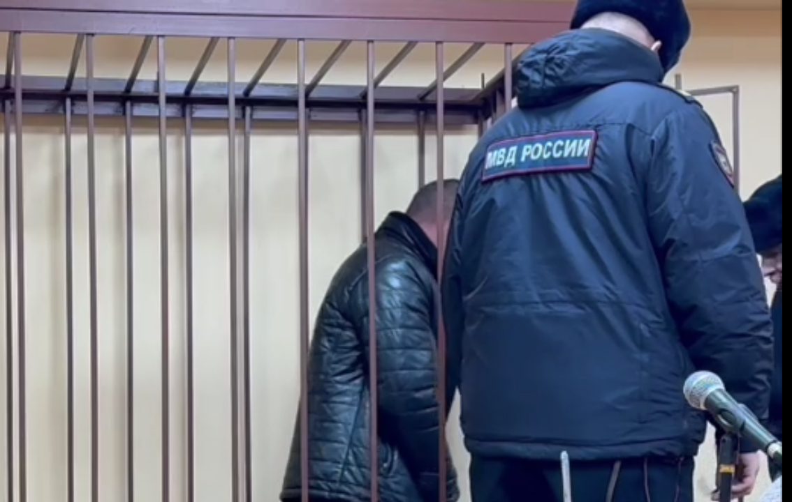 Сбил маму с ребенком и уехал: в Ярославской области выбрали меру пресечения для водителя