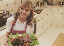 Алла Михеева впечатлила кулинарным творчеством