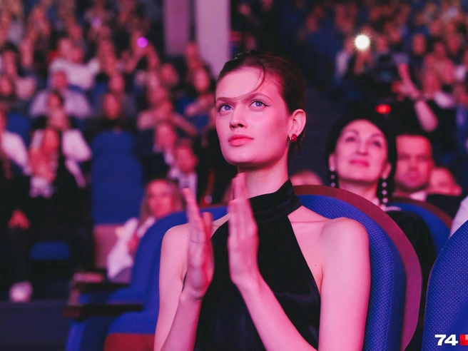 Лина Емельянова на Народной премии 74.RU в 2024 году. | Источник: Дарья Пона
