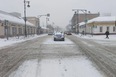 Две девочки пострадали в ДТП на улице Постникова