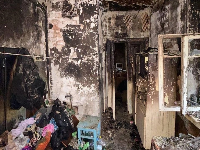 Внутри сгоревшего помещения | Источник: ГУ МЧС по Саратовской области