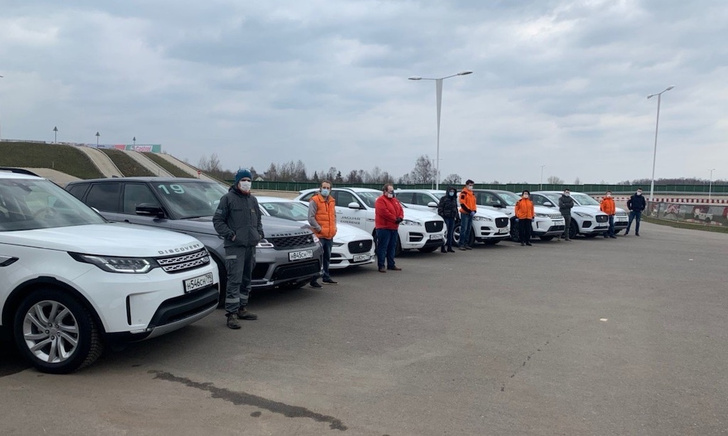 Фото №1 - Jaguar Land Rover Россия предоставит автомобили «Лиза Алерт» для оказания помощи населению в период карантина