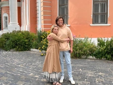 Шаляпин в объятиях внучки Гурченко, а Брухунова в восторге от тела жены Запашного. Соцсети звезд