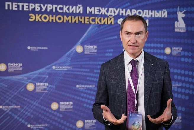 Александр Ведяхин выступил на сессии в рамках Петербургского международного экономического форума | Источник: пресс-служба Сбербанка