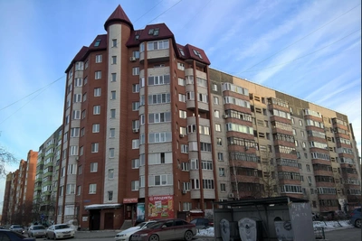 Тюменцы четвертые сутки без воды из-за прорыва трубы