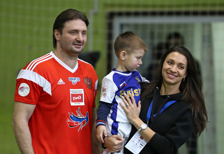 Сын Эдгарда Запашного в свои 3 года увлекся футболом