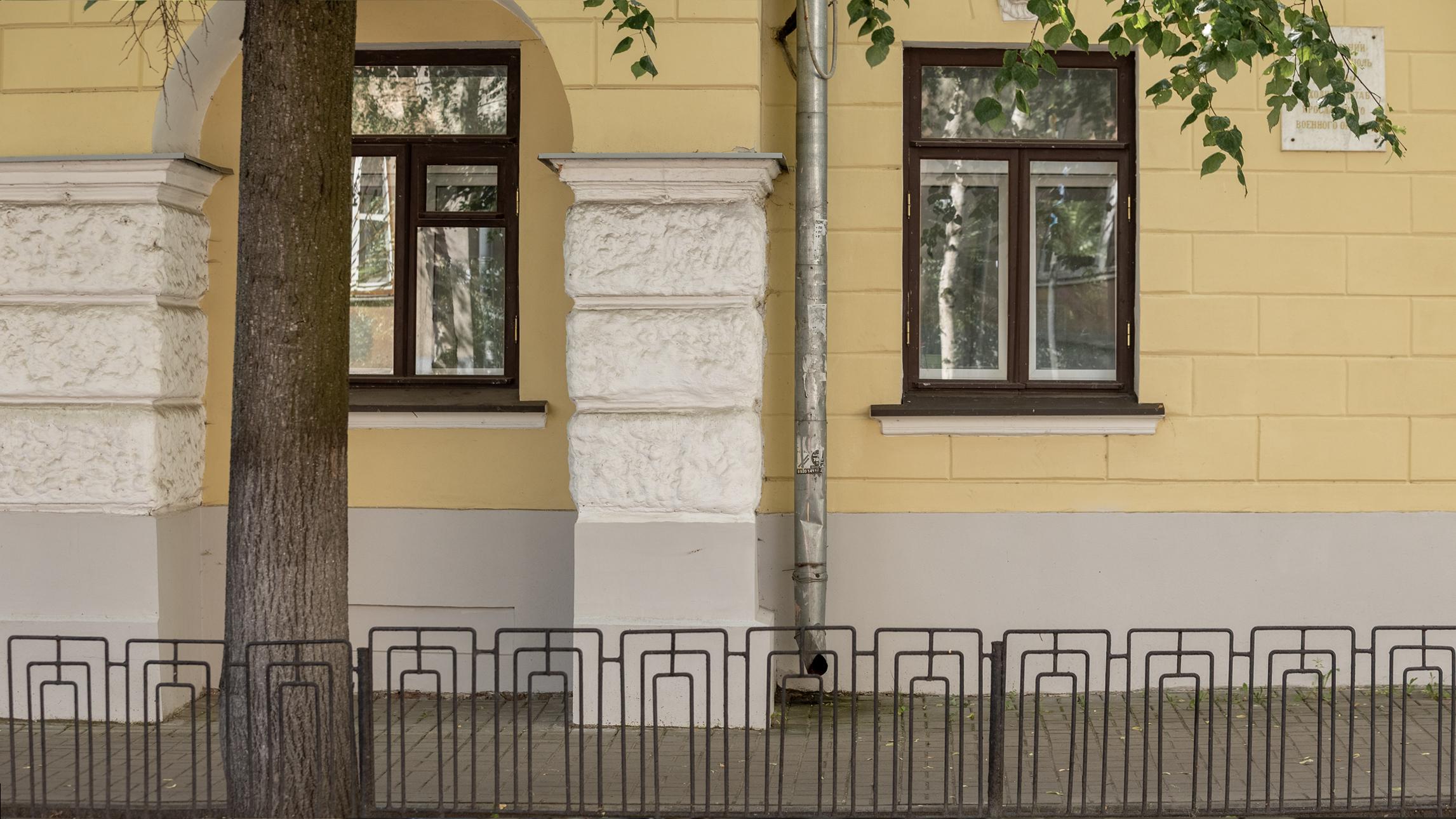 Мимо них в одной из сцен Котовский мчится в упряжке | Источник: Александр Куренной / 76.RU