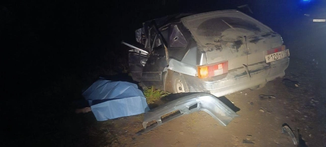 Искореженный ВАЗ на месте аварии | Источник: очевидцы аварии