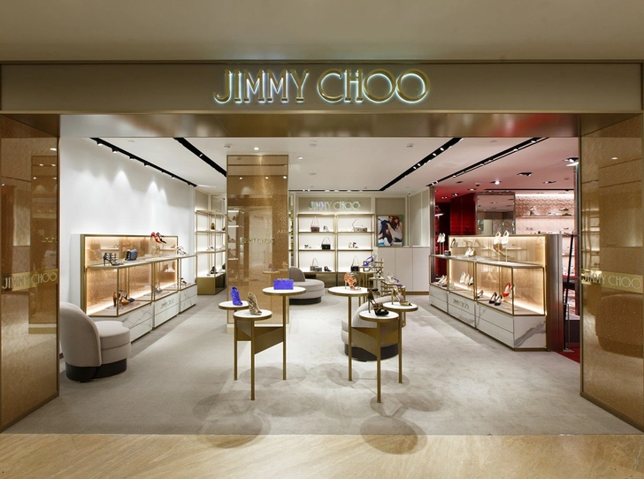 Открылся новый корнер Jimmy Choo в Москве