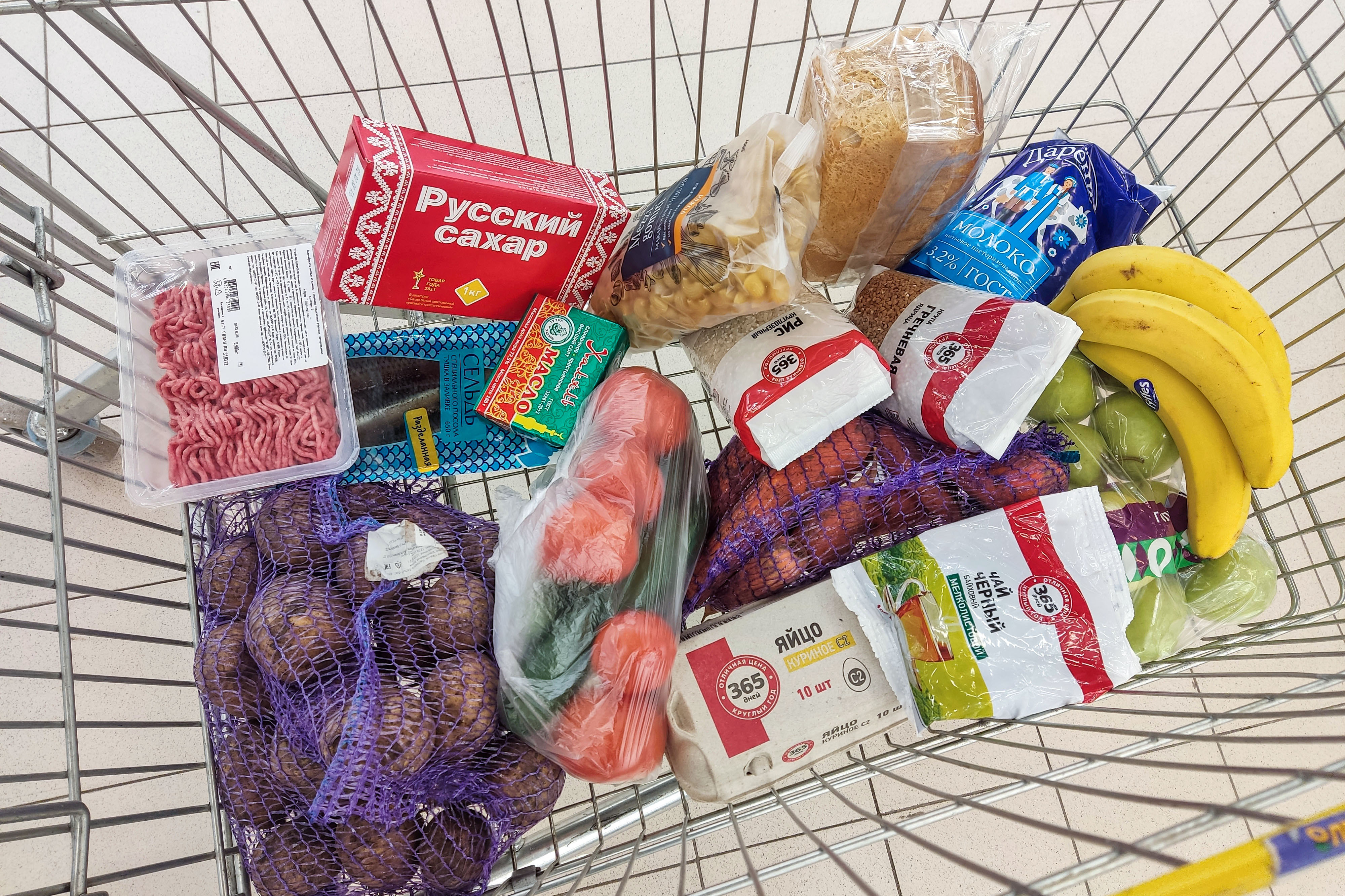Овощи и яйца подорожали, а колбаса подешевела: как изменились цены на продукты в Воронежской област…