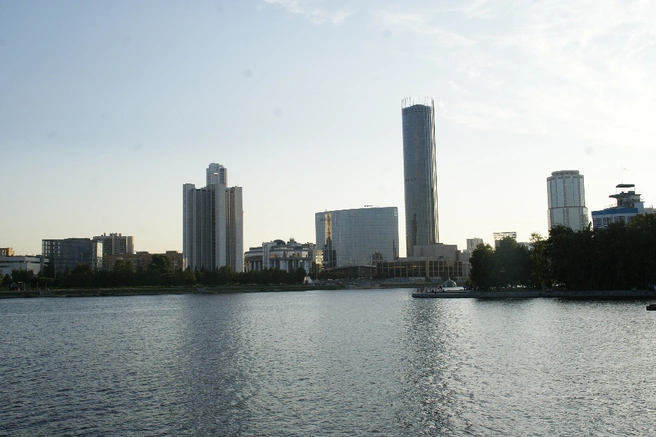 В Екатеринбурге вы сможете прикоснуться к тайнам уральских самоцветов | Источник: турагентство «Л-тур»
