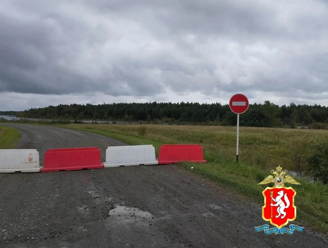В Туринском районе выставили временные дорожные знаки и блокирующие устройства | Источник: Госавтоинспекция по Свердловской области