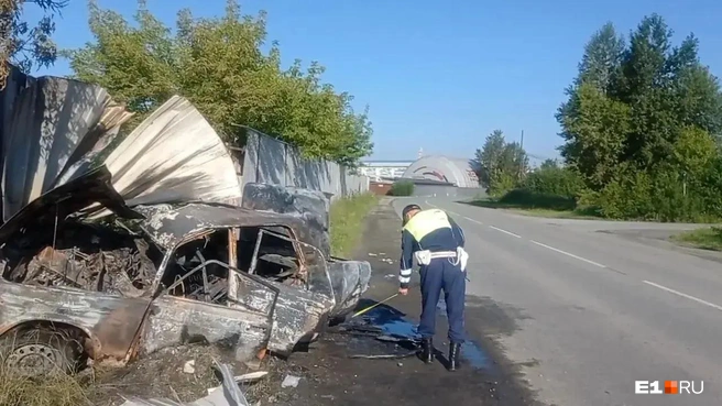В ДТП пострадали пять человек — несовершеннолетний водитель и четверо его пассажиров | Источник: Госавтоинспекция Свердловской области