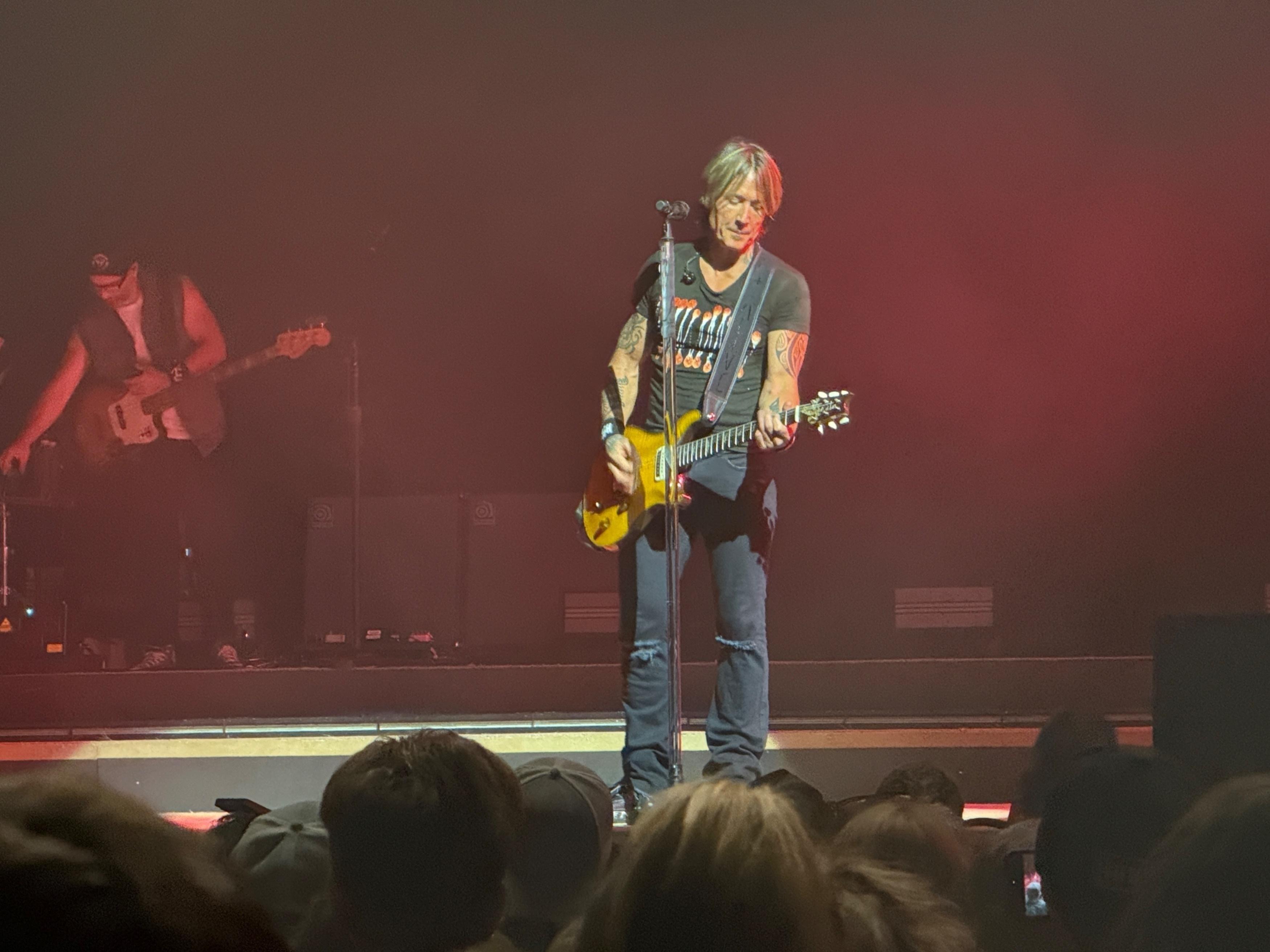 Изменщик&nbsp; Кит Урбан уже переехал к новой возлюбленной, ради которой бросил Николь Кидман