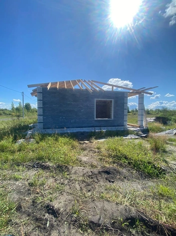 Летом тюменец понял, что не стоит рассчитывать на подрядчика | Источник: Максим Хлопов