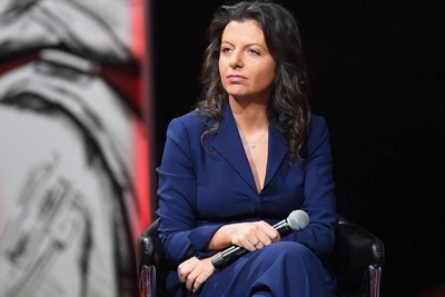 «Я ложусь в постель с мужем»: Симоньян хранит останки Кеосаяна у кровати