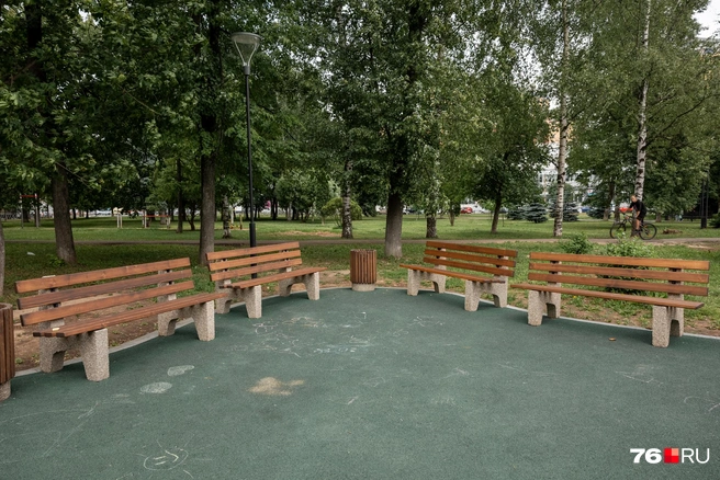 Уголок для родителей, пока дети отдыхают  | Источник: Александр Куренной / 76.RU