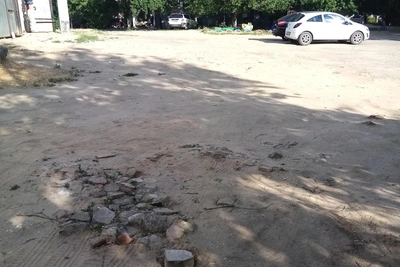 Сотни волгоградцев оштрафованы за парковку у поликлиники №30