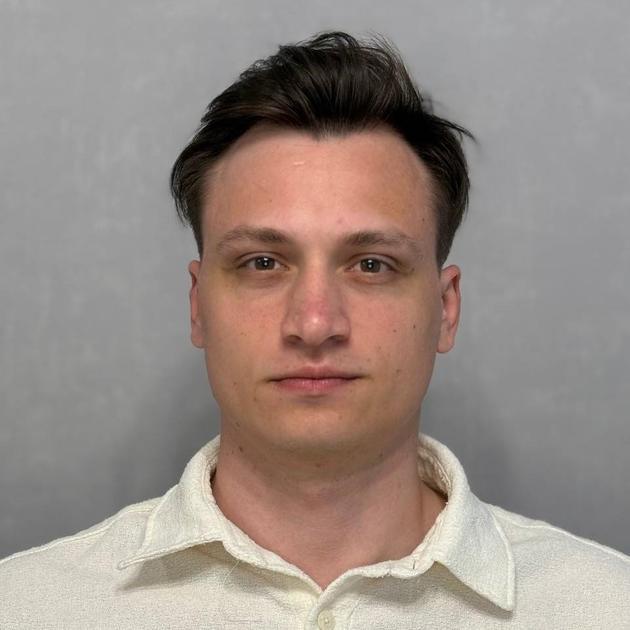 Олег Свитеньков