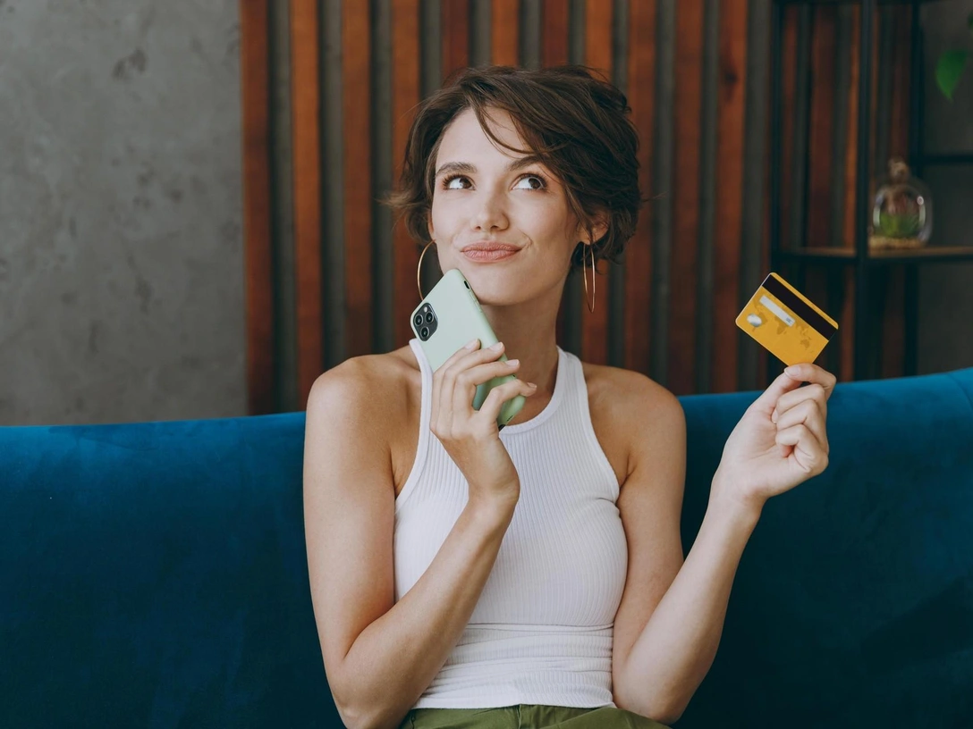 Большой денежный гороскоп на 2025 год для всех знаков Зодиака | marieclaire.ru