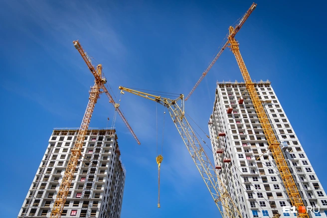 Квартиры в новостройках как дорожали, так и продолжают дорожать | Источник: Владислав Лоншаков / E1.RU