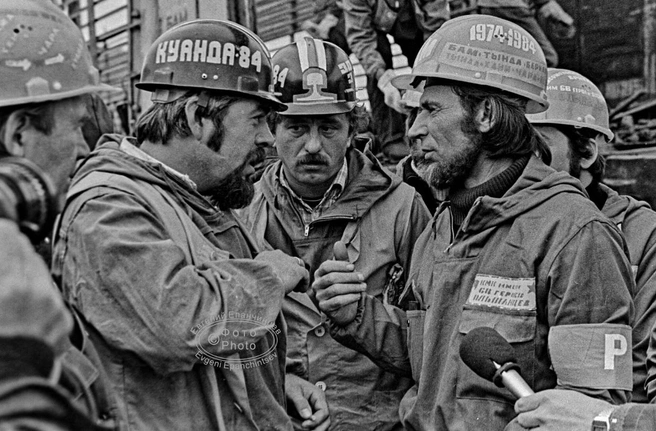 Александр Бондарь и Иван Варшавский (из фоторепортажа, сделанного на разъезде Балбухта) | Источник: Евгений Епанчинцев