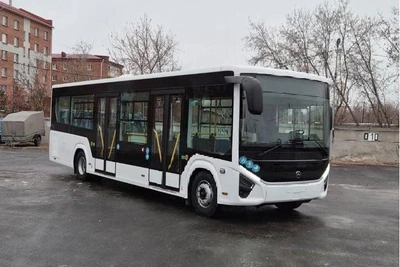 На маршрут 89 в Омске добавят еще один Паз Ситимакс