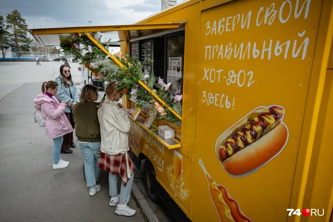 На отдачу заказа у Дарьи отводится две-три минуты | Источник: Наталья Лапцевич