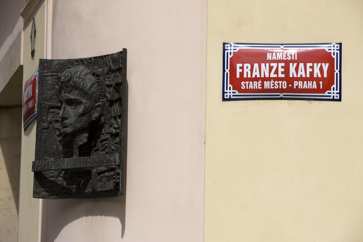 «Литература — это я сам»: 10 очень правдоподобных слухов о Франце Кафке