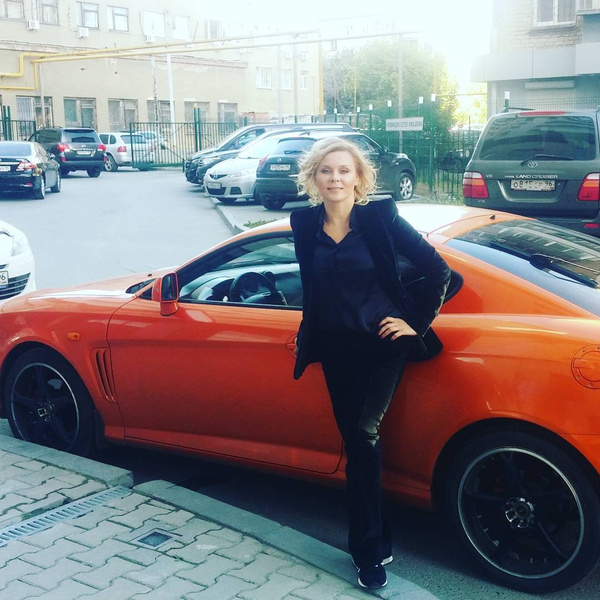 Актриса Яна Троянова рассказала о трагических потерях