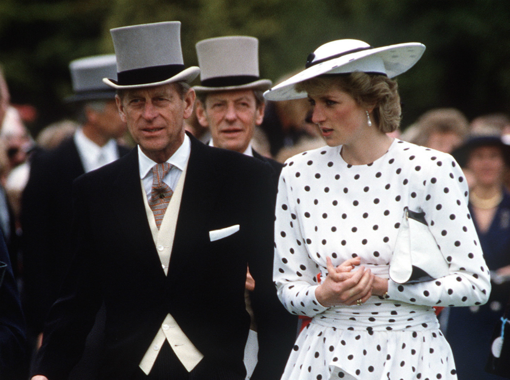 Последняя надежда: что принц Филипп сказал Диане, когда узнал об изменах Чарльза | marieclaire.ru