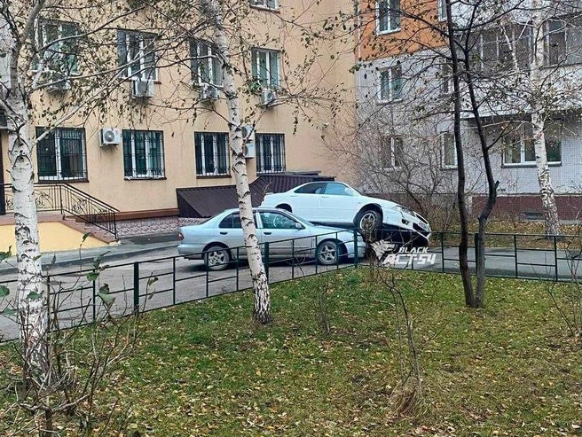 Обстоятельства, при которых Nissan оказался под Honda, остаются загадкой | Источник: «АСТ-54 Black» / t.me