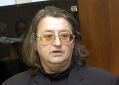 И зал заплакал. Команда Александра Градского почтила его память песней «Как молоды мы были»