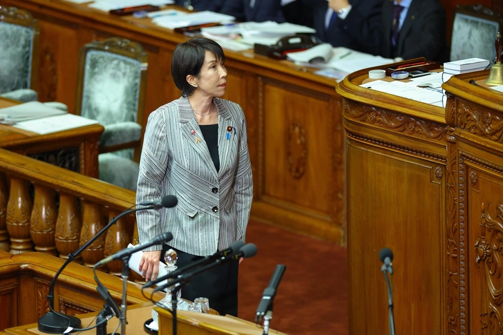 Новая «железная леди»: как выглядит и одевается первая в истории Японии женщина премьер-министр | Источник: Kazuki Oishi/Kazuki Oishi
