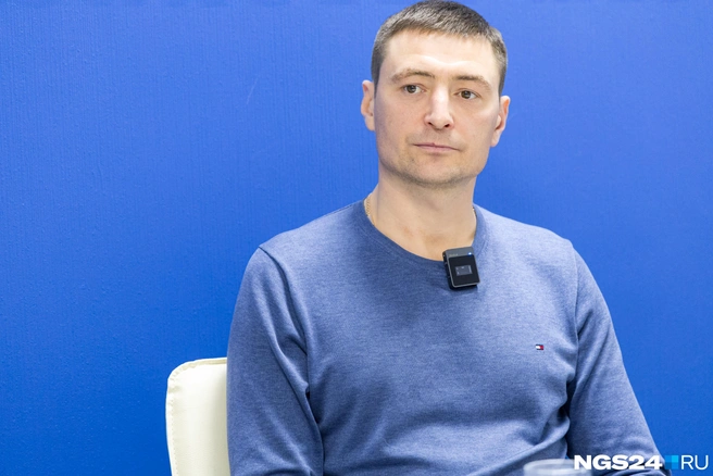 Константин Селин признает, что «не доглядел», но не выбрасывал ее из окна | Источник: Мария Ленц / NGS24.RU