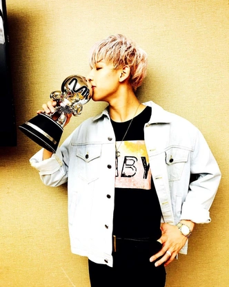Источник: @bambam1a