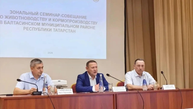 В Балтасинском районе обсудили кормозаготовку | Источник: agro.tatarstan.ru